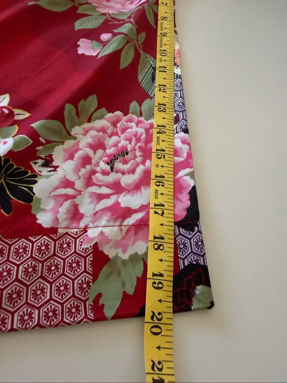 Natori 100% polyester